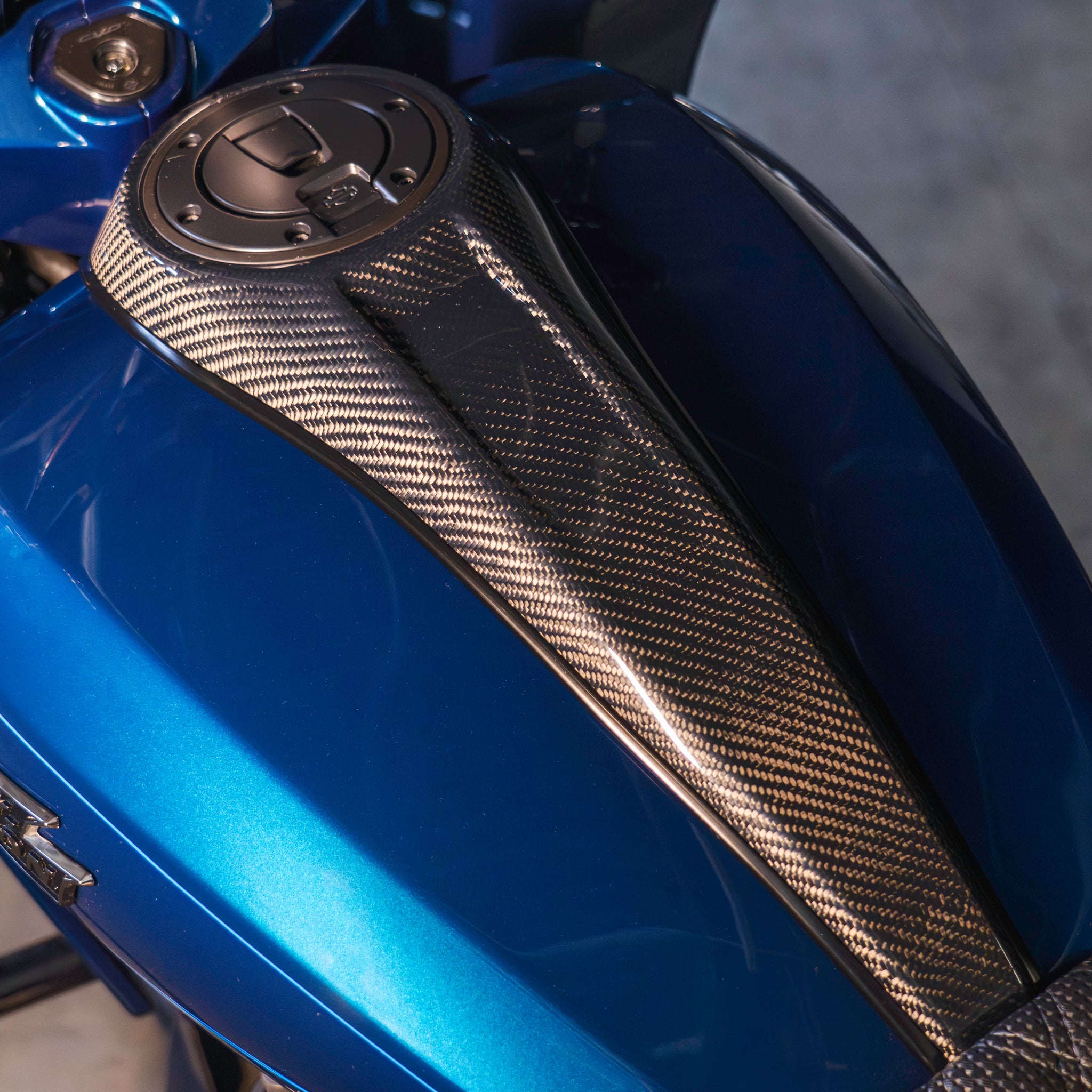2023.5-2025 Touring Carbon Fiber Dash