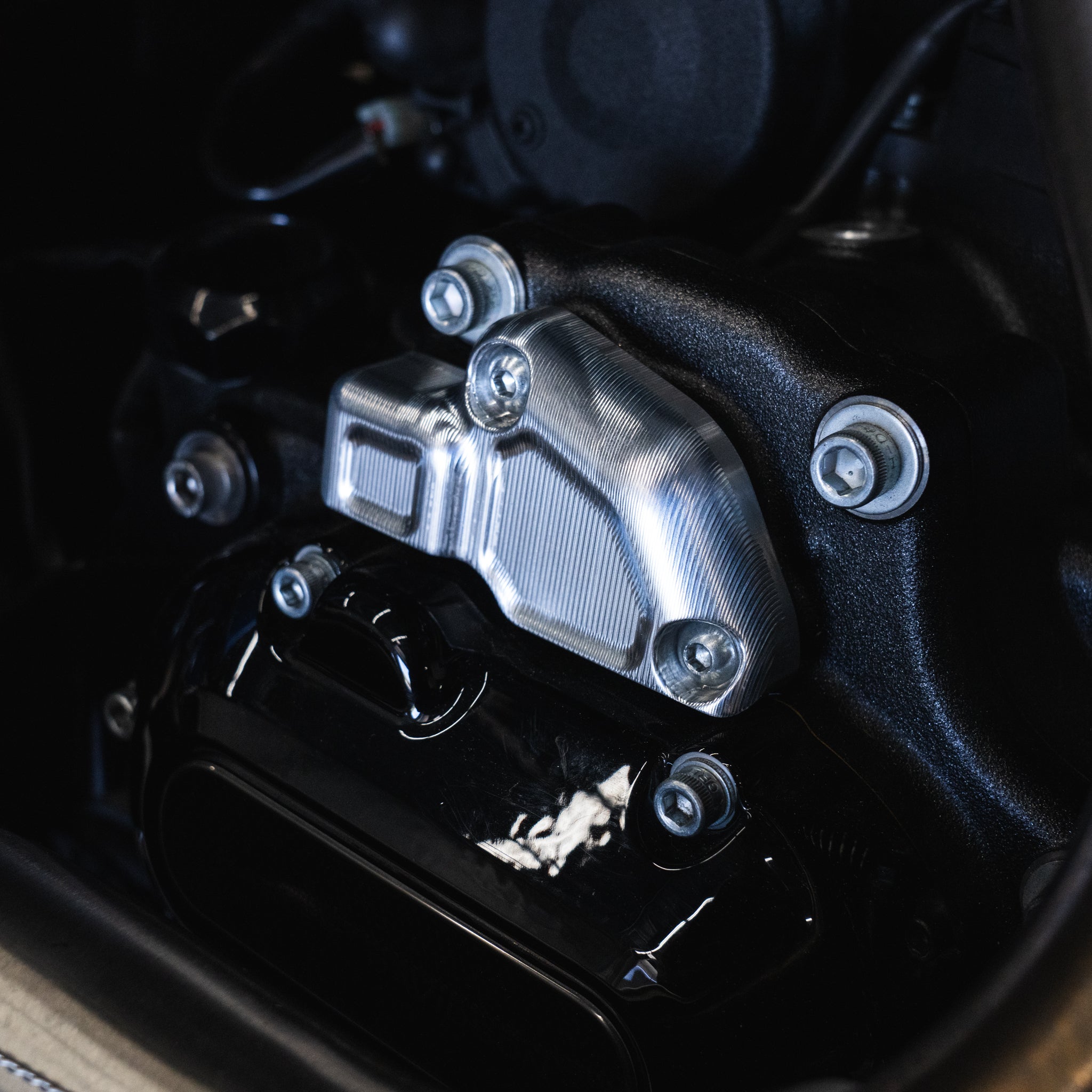 2023.5-2025 Gear Position Sensor Cover