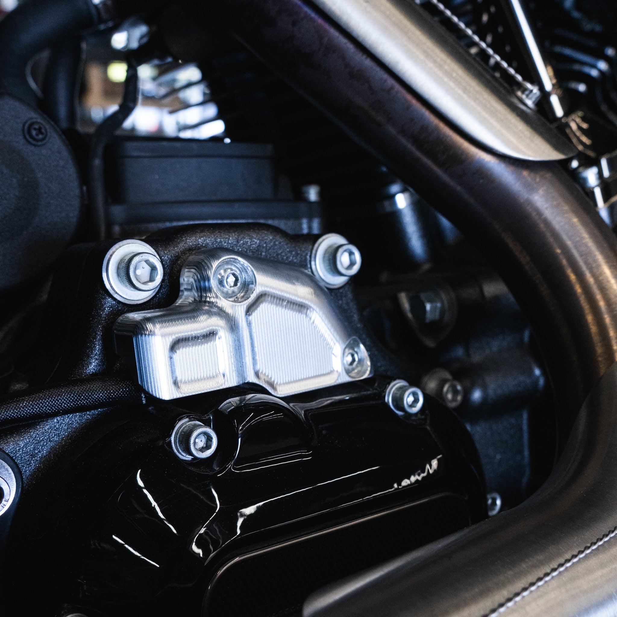 2023.5-2025 Gear Position Sensor Cover
