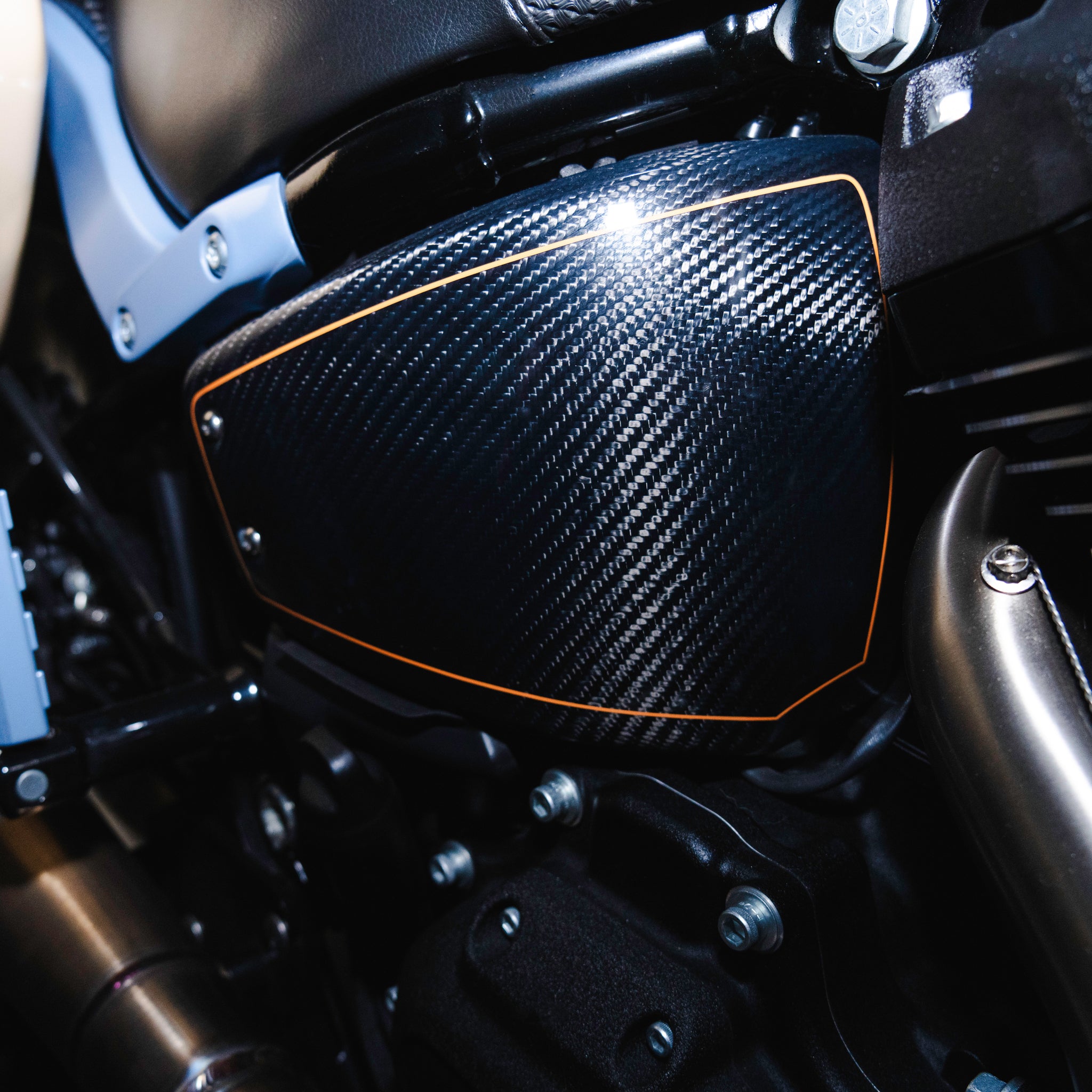 Harley M8 Softail Carbon Fiber Side Covers – Hofmann Designs